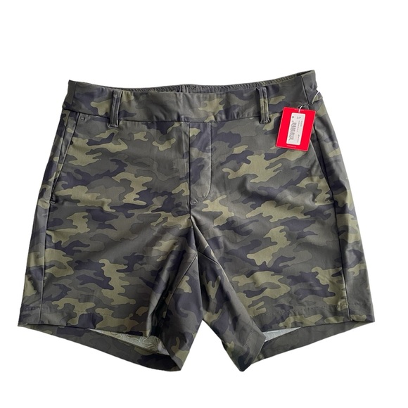 Spanx Sunshine Shorts 6” Green Camo - Picture 6 of 12